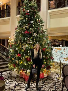 Camilla escort in Moscow