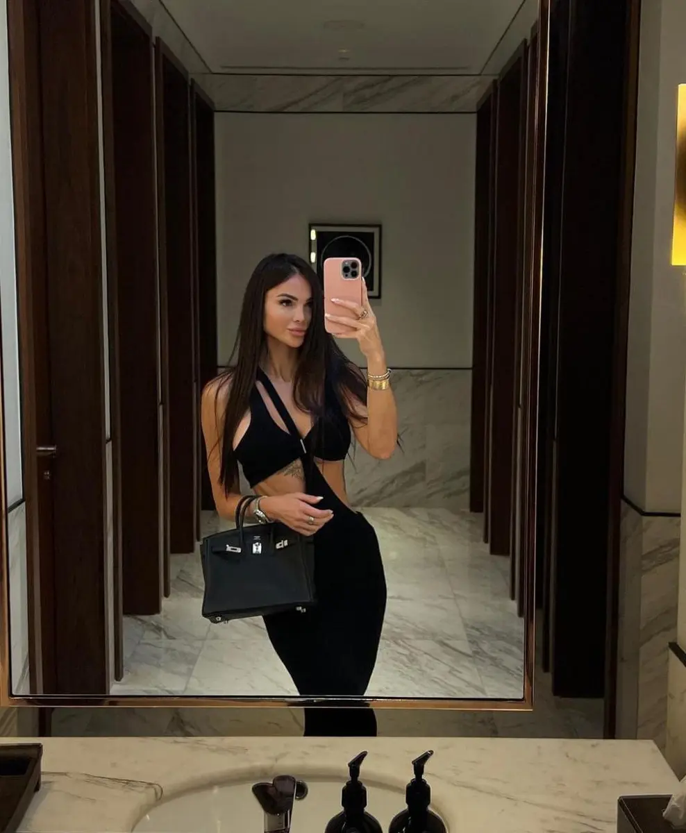 Eleanor escort in Moscow