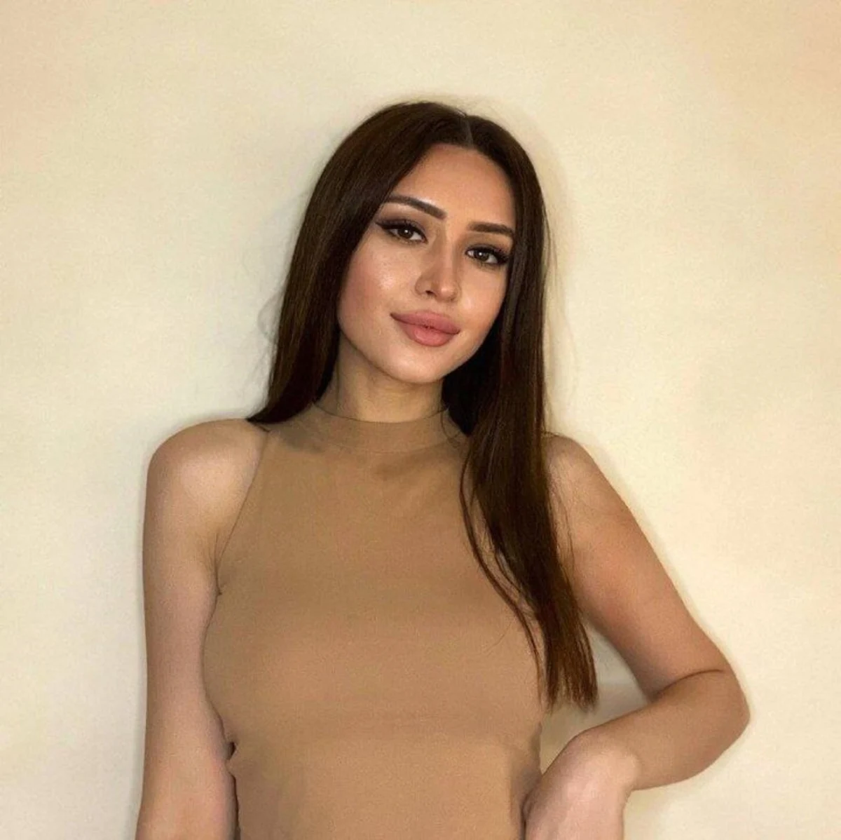 Lola escort in Moscow