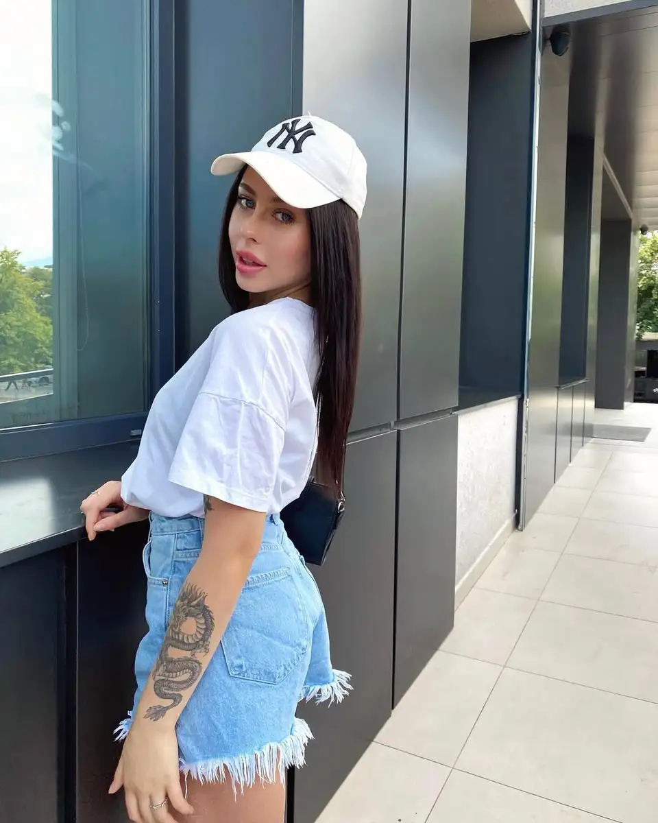 Natalia escort in Dubai